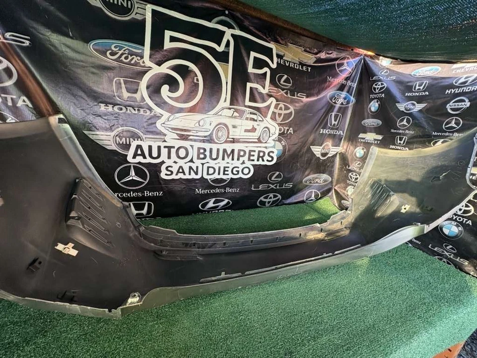 Cubierta de parachoques trasero OEM 52159-24939 2015-2018 Lexus RC300 RC200t RC350 Foto 4 de 4