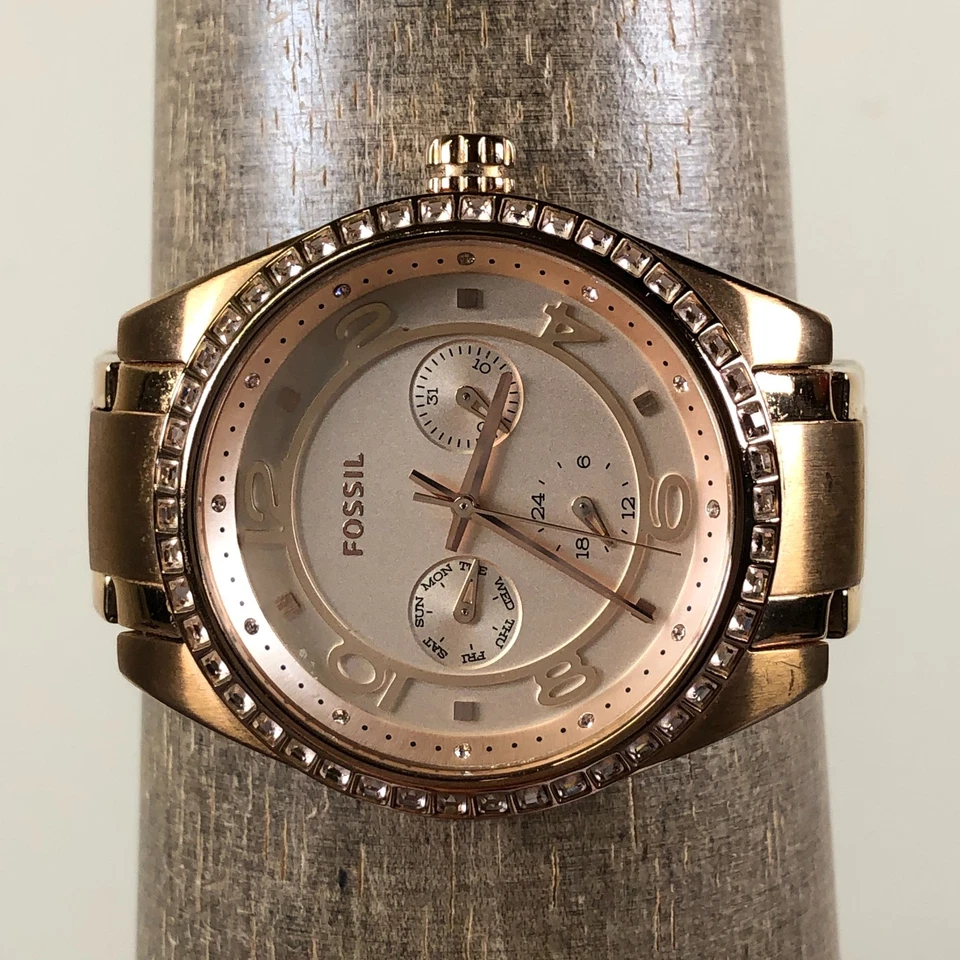 Fossil女式BQ1089铺路日日期金色石英表模拟40毫米手表7 1/4 — 第 2/4 张图片