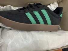 adidas Barreda JR1326 Low Top Lace-Up Athletic Sneakers Black Green Brown