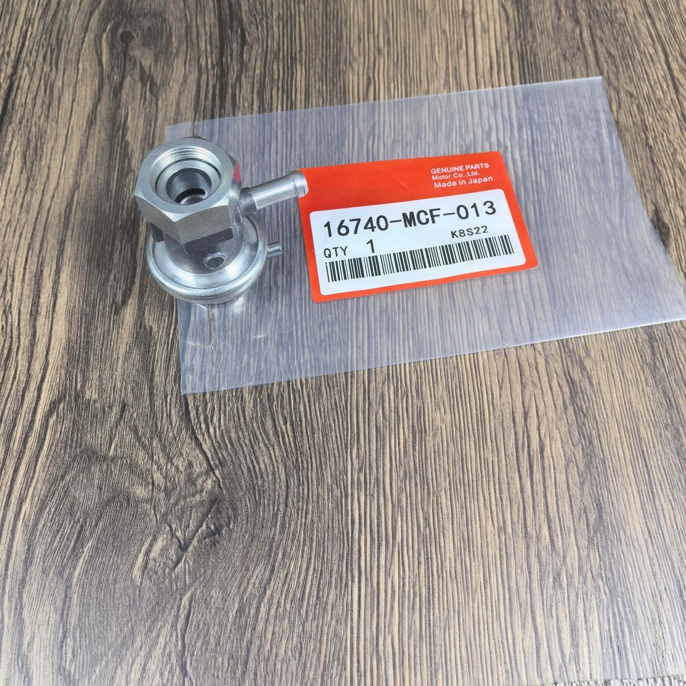 Regulador de presión OEM para Honda RVT1000R RC51 ST1300 16740-MCF-013 EE. UU. Foto 2 de 2