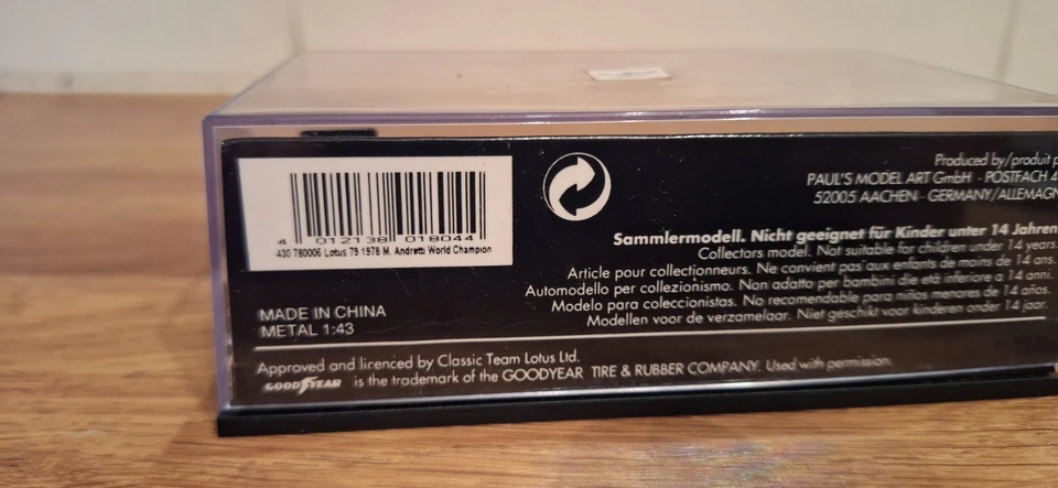 MINICHAMPS /F1 '78  LOTUS FORD 79 JPS - MARIO ANDRETTI - 1/43 SCALE MODEL CAR - Image 3 of 4