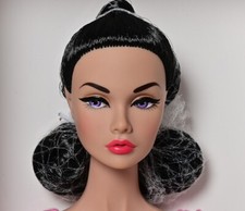 Keen Poppy Parker Style Lab Doll 2019 Integrity Toys Fashion Week 
