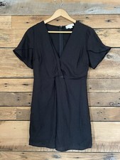 Black Short Sleeve V‑Neck A‑Line Dress Women’s Office Chic Classic Zip Back S 