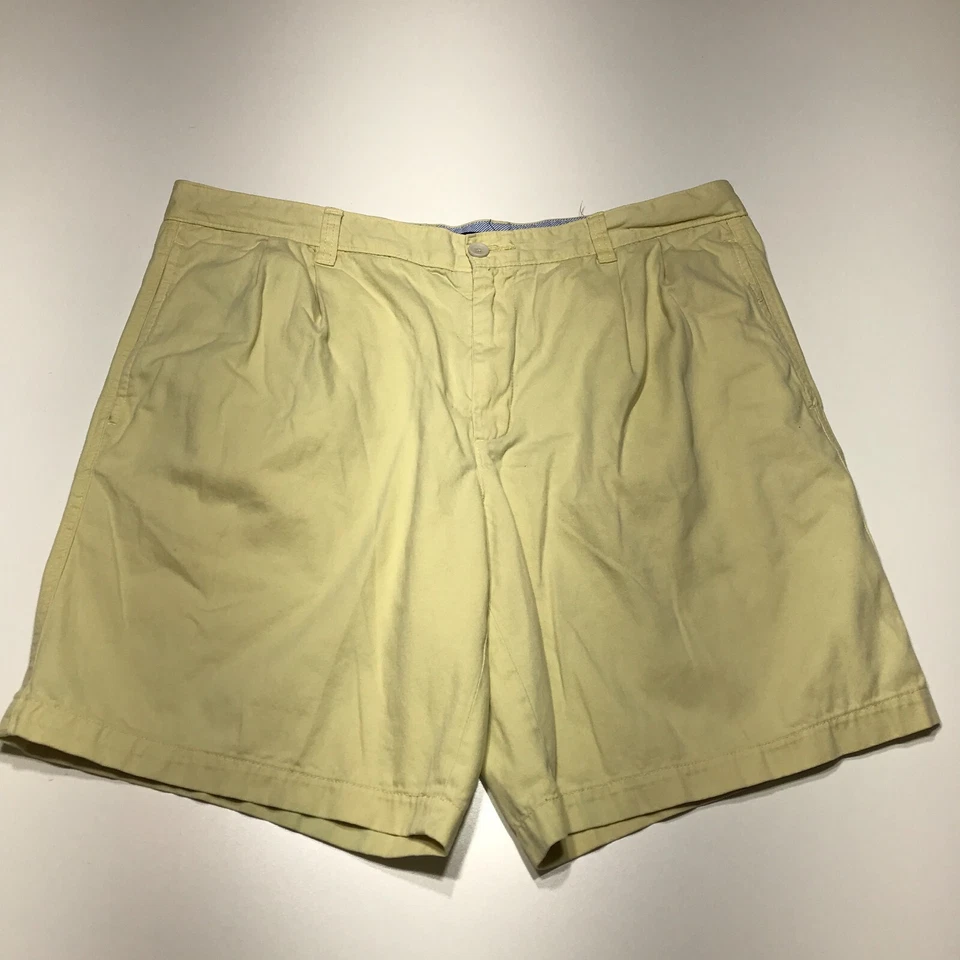 Pantalones Cortos para Caminar Charter Club Para Hombre Talla 38 Amarillo Desteñido Caqui Chino Frente Plano Foto 2 de 4