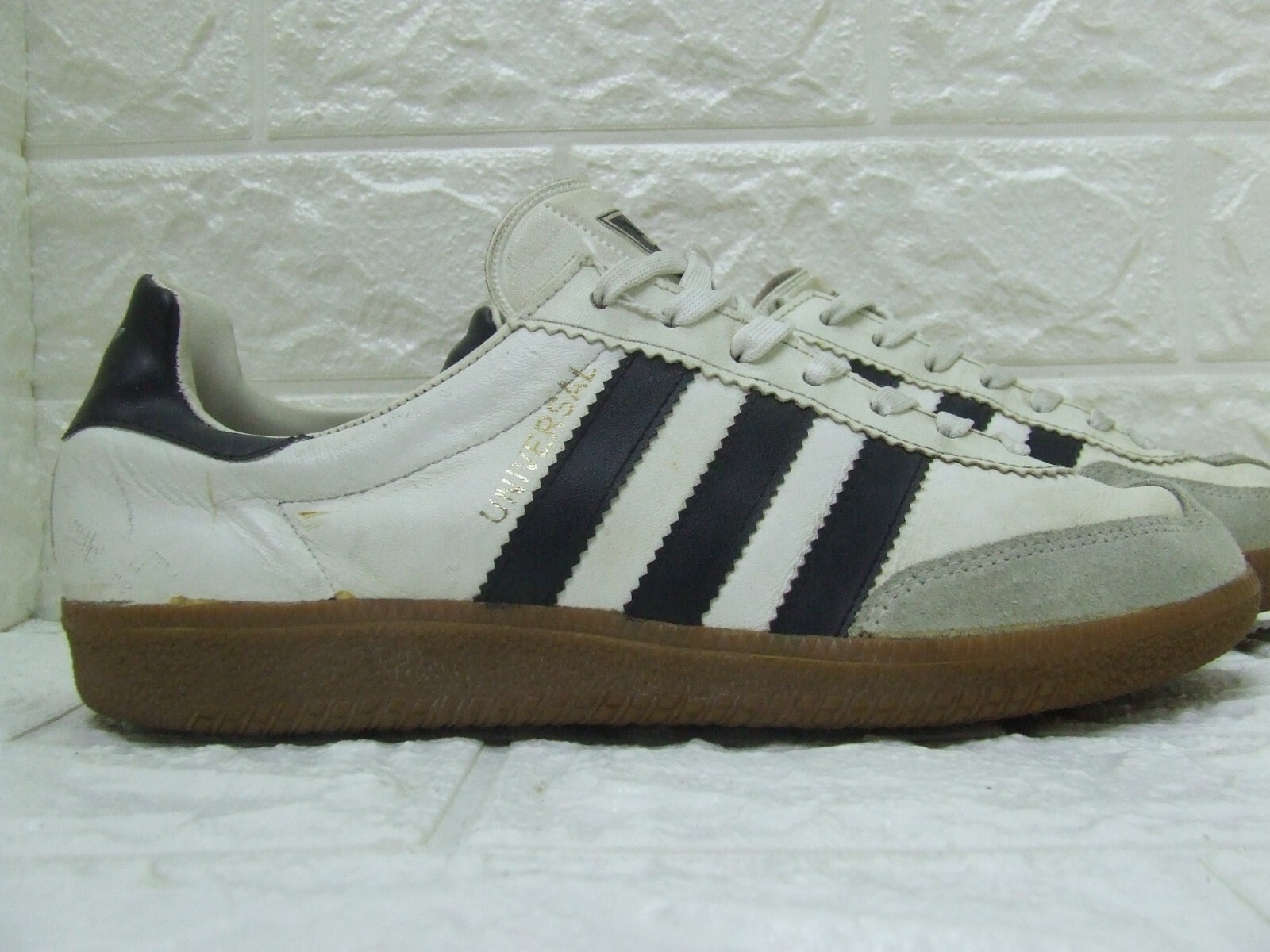 adidas universal schuhe