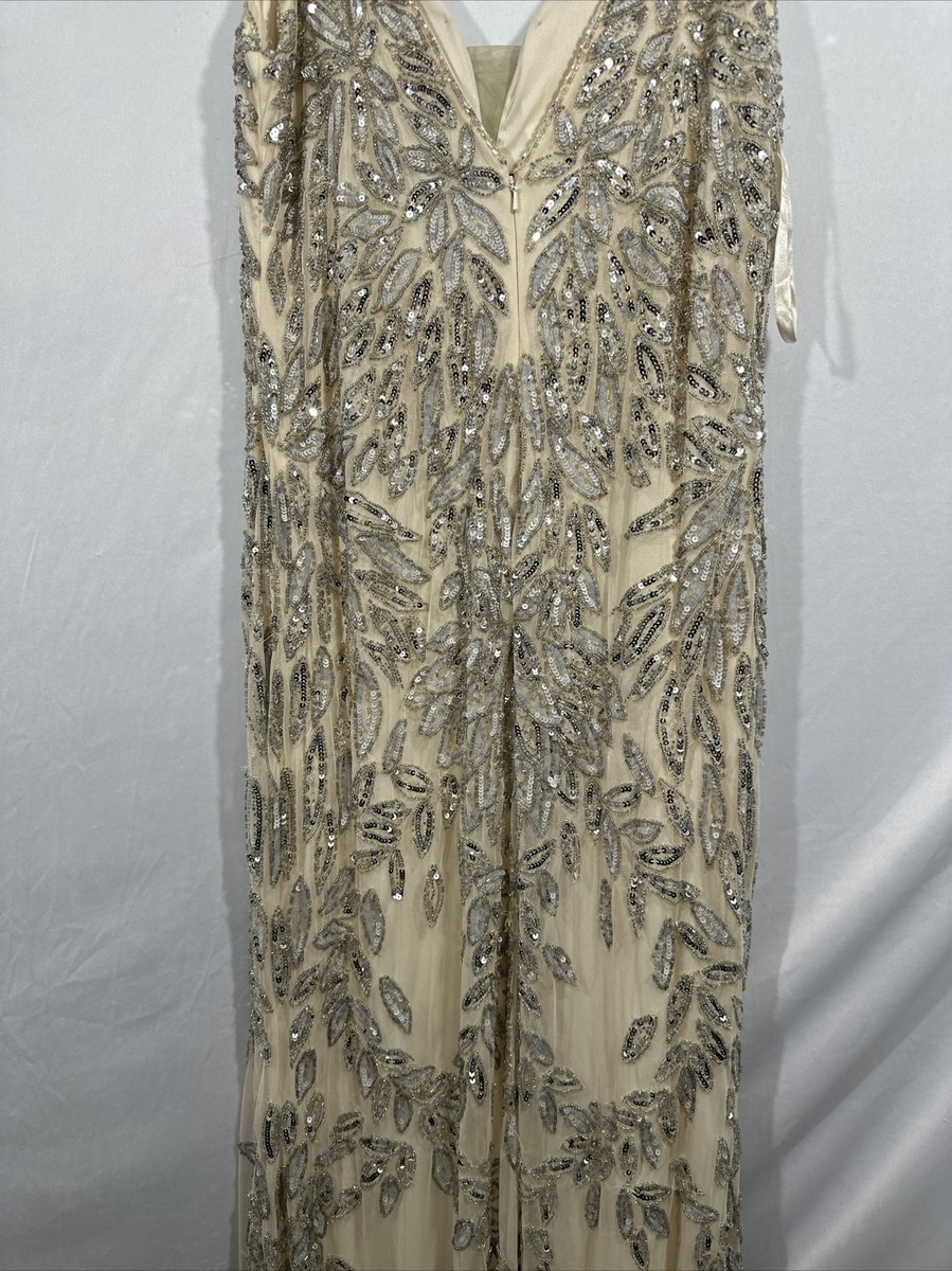 NWT Mac Duggal [ 12 ] 5107 Plunging V Neck Embellished Leaf