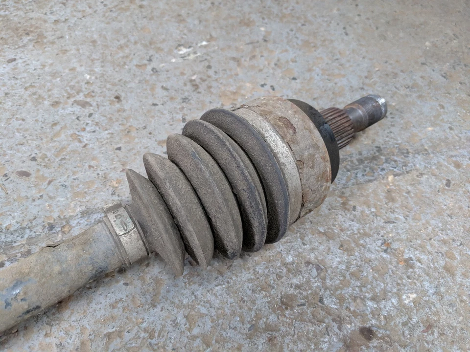 MERCEDES-BENZ R CLASS W251 DRIVESAHFT NSR PASSENGER LEFT REAR - Image 3 of 4