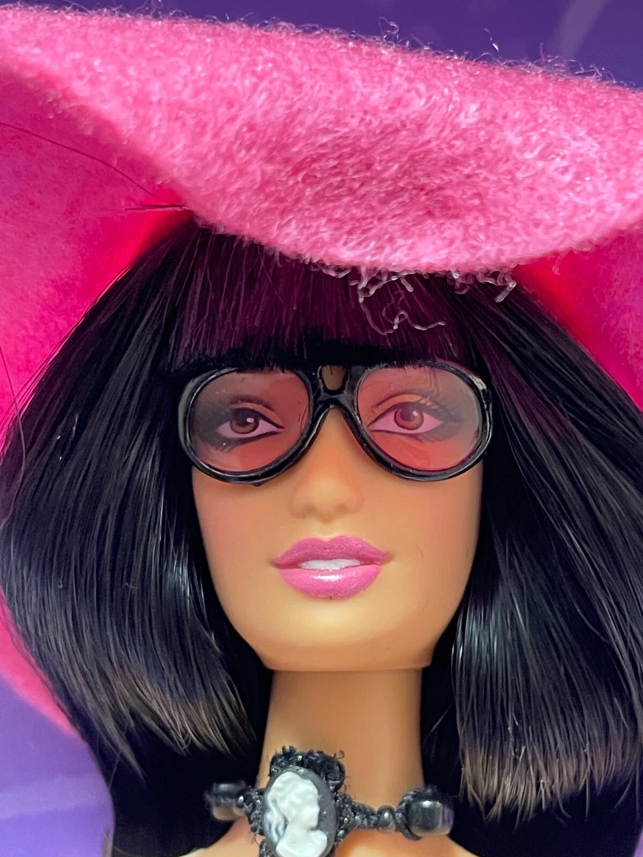 ANNA SUI BOHO BARBIE 2005 BARBIE COLLECTOR GOLD LABEL