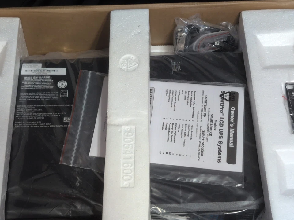 Tripp Lite SMART 1500LCDXL UPS - Image 2 of 2