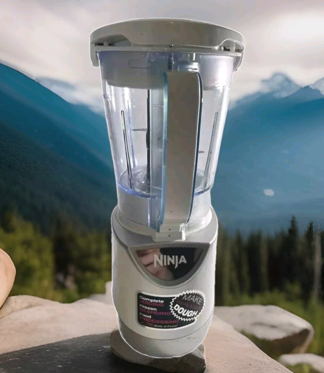 Ninja Pulse Blender BL204 Juicer Food Processor Tested and Working-image