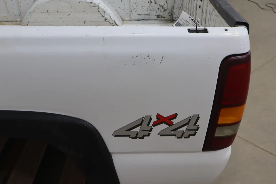 99-07 Chevy GMC 2500HD 6'6" Rust Free Pickup Truck Bed Box Summit White 50U - Image 3 of 4