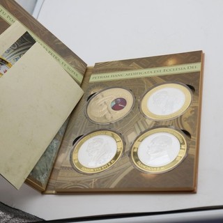 4 x XXL Papst Medaillen Cu veredelt