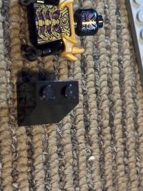 LEGO NINJAGO Overlord (Golden Master) Minifigure Set 70728 chance