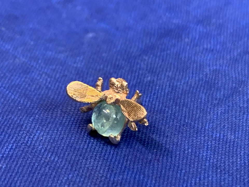 Tachuela de corbata de abeja de oro amarillo de 14K 1,4 g traje para hombre joyería fina piedra verde *LEER* Foto 4 de 4