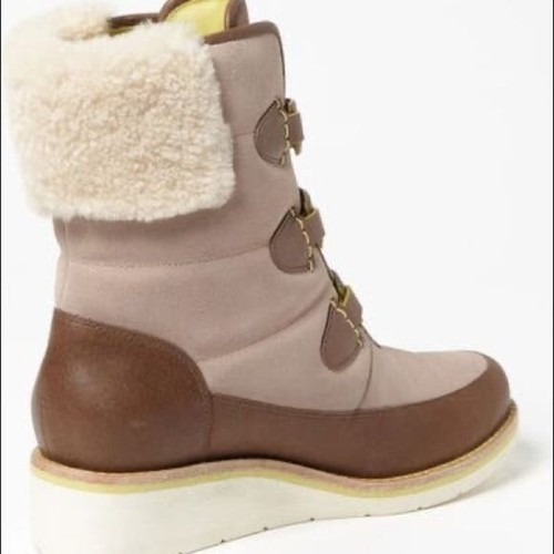 Bota Cole Haan Lania talla 8.5B - Imagen 2 de 10