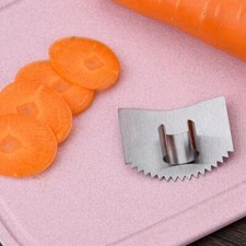 Steel Finger Guard Kitchen Cutting Vegetables Protector for Slicer Hot
