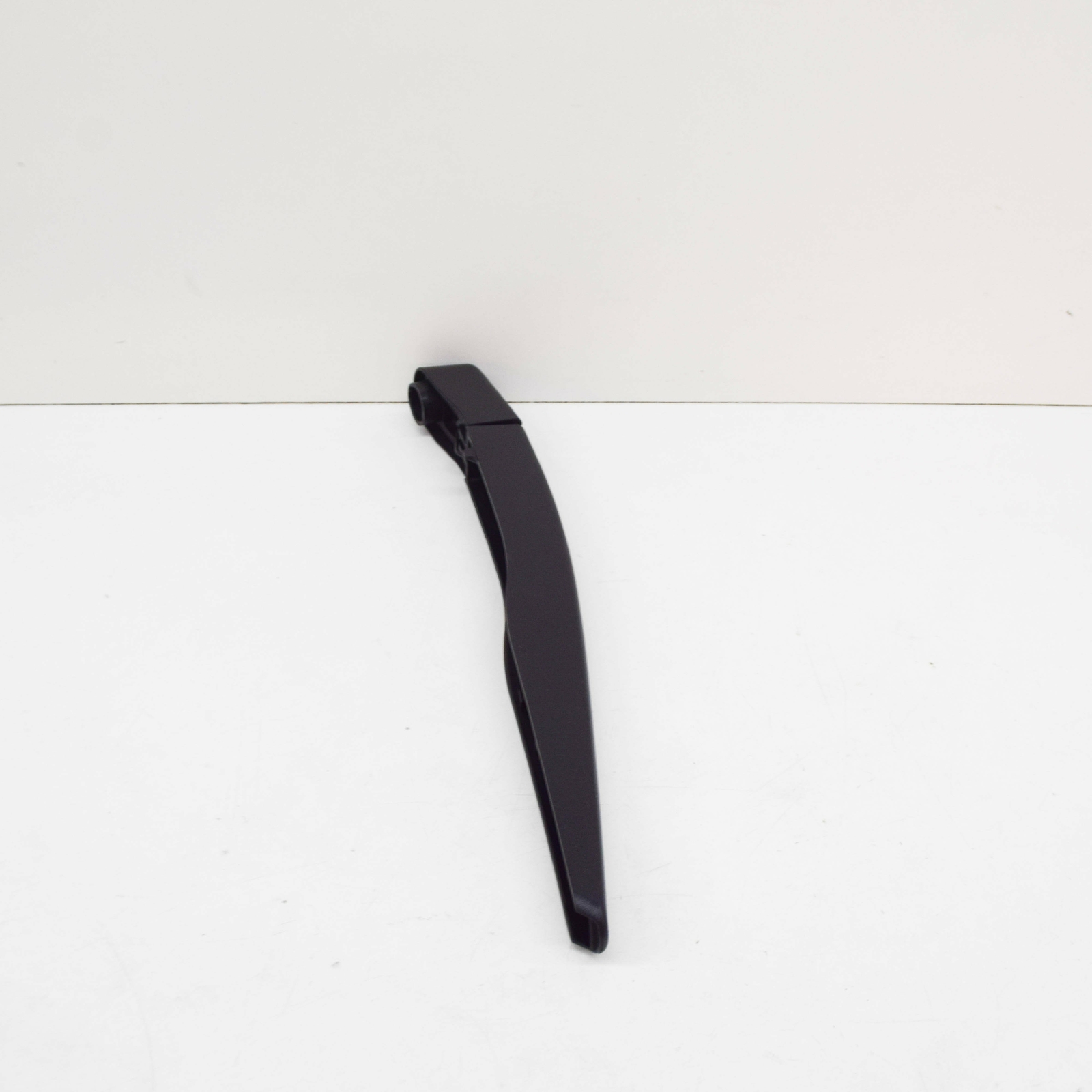 NEW FORD MONDEO ESTATE MK5 REAR WINDOW WIPER ARM 2120924 DS73 