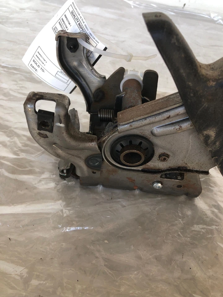 Chevrolet Cruze 2011 sedán freno de estacionamiento de emergencia freno de mano palanca mango fabricante de equipos originales Foto 2 de 4