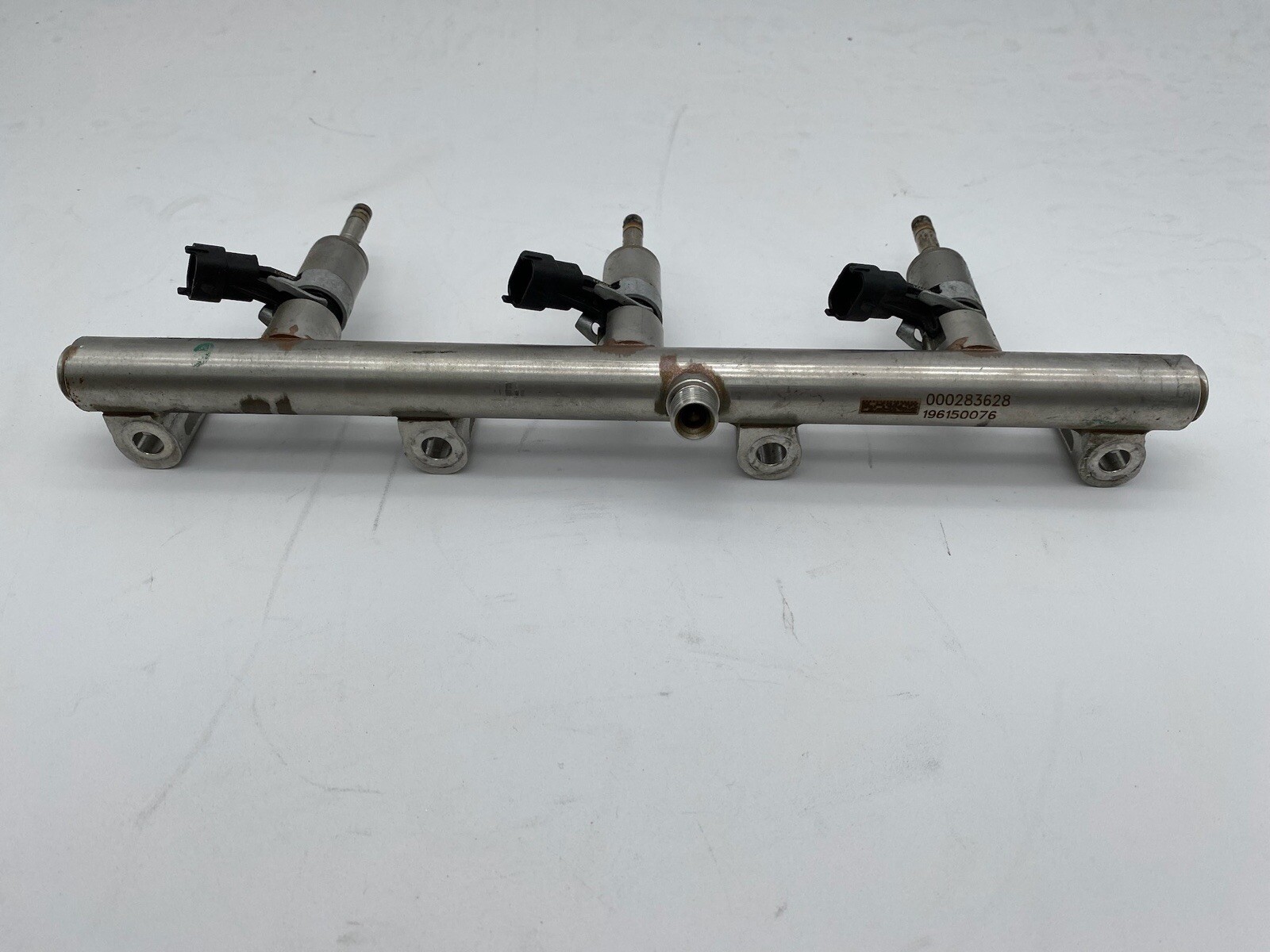 2014-2019 Maserati Ghibli 3.0L Engine Fuel Injector Rail Injectors LH 000283628