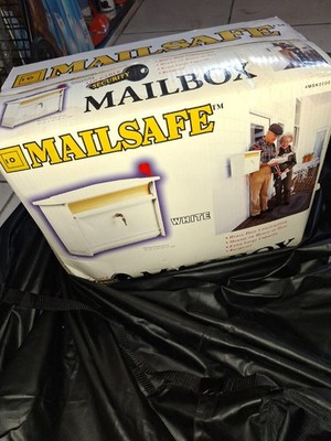 Brand New Sealed MAILSAFE Lockable Security Mailbox (White) - Model MSK0000W