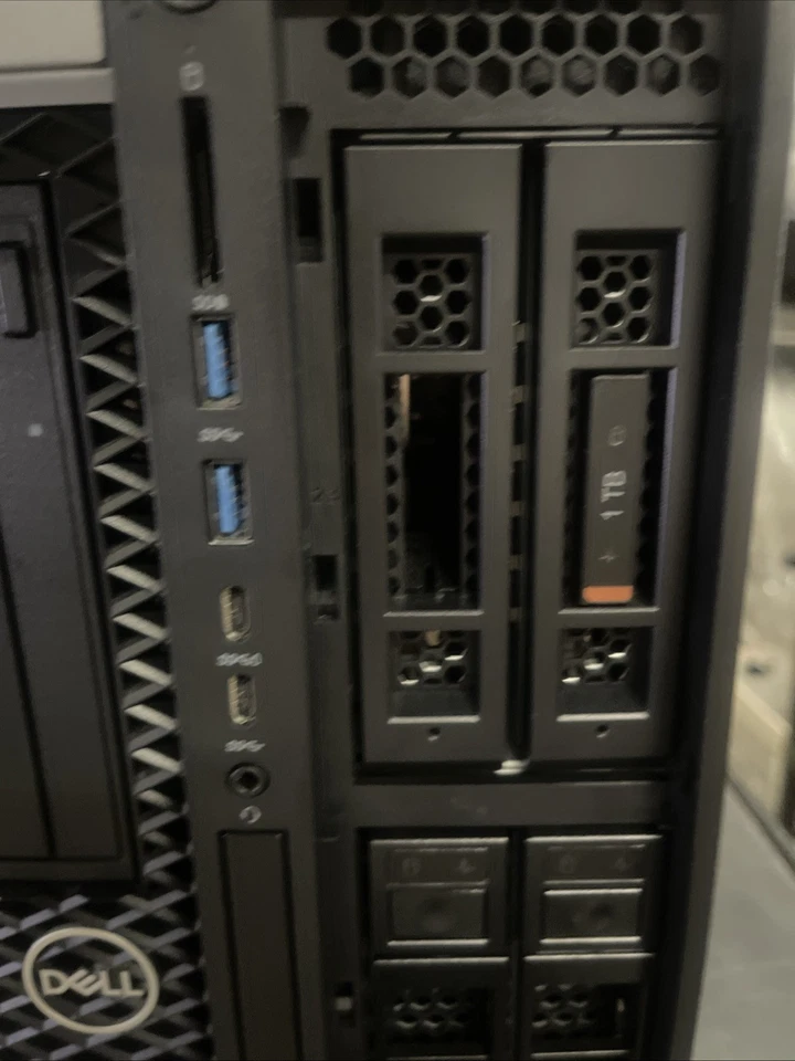 Dell Precision T5820 W-2235 3.80GHZ, 32GB RAM, 1TB NVME SSD, P2200 WIN11 PRO - Image 4 of 4