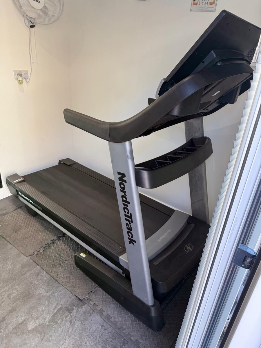 NordicTrack Commercial 2950 Folding Motorised Treadmill