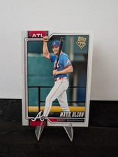 Matt Olson 2026 Topps Series 1 Golden Mirror Variation