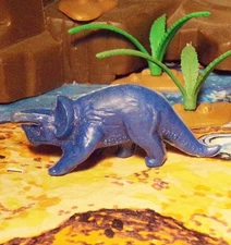Vintage 1981 Triceratops recast from 1964/65 NY World's Fair Sinclair mold, blue