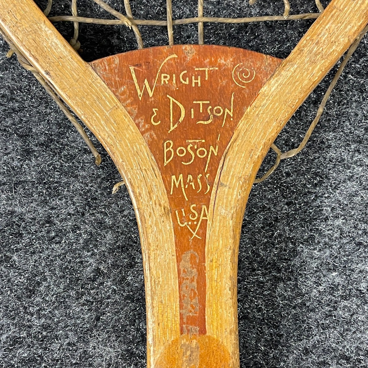 Vieille Raquette De Badminton En Bois Wright Ditson - Boston USA