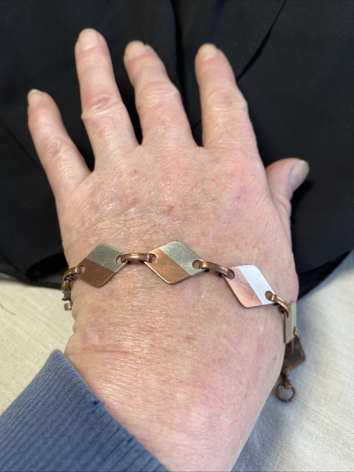 Vintage Solid Copper Two Tone Diamond Shaped Link… - image 4