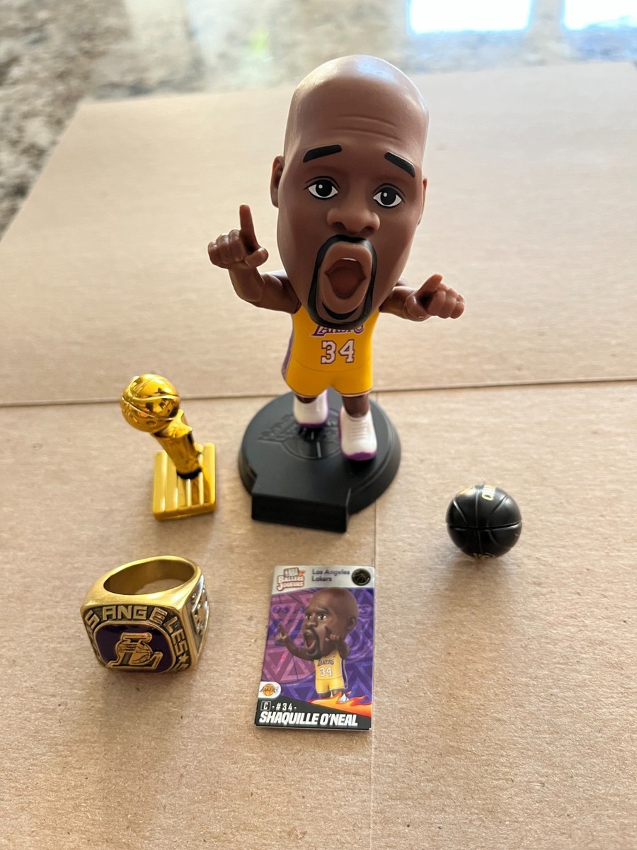 NBA Ballers Shaquille O'Neal フィギュア　シャック ZURU NBA BALLERS Series 2 Shaquille O'Neal SUPER RARE Lakers