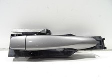 Porte arrière et accessoires Nissan Pulsar