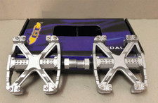 Pedali in lega per bicicletta vintage vecchia scuola GT MTB/BMX 9/16 piattaforma piatta ARGENTO