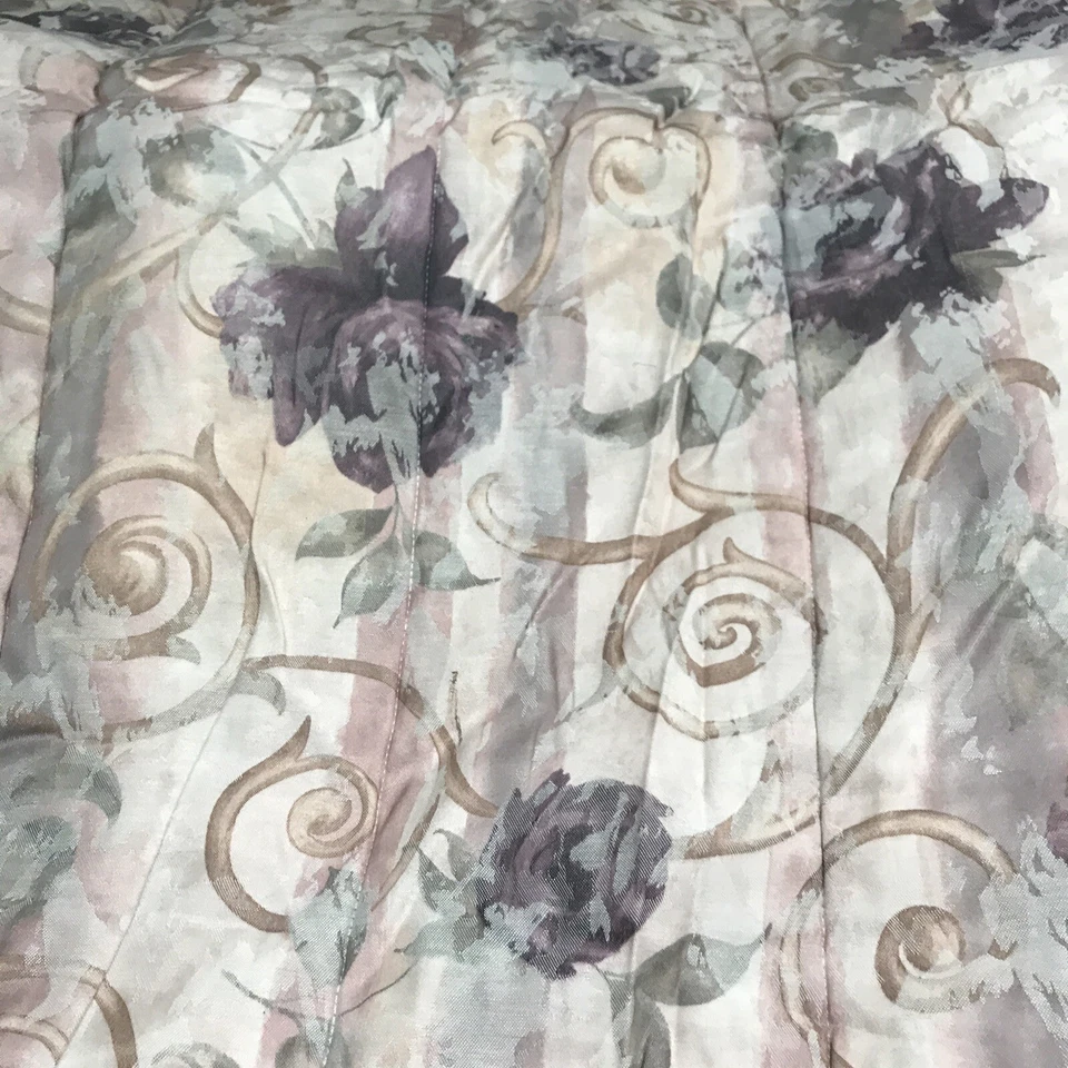 Edredón doble Croscill Chambord con farsa - sin falda de cama púrpura rosa Foto 3 de 4