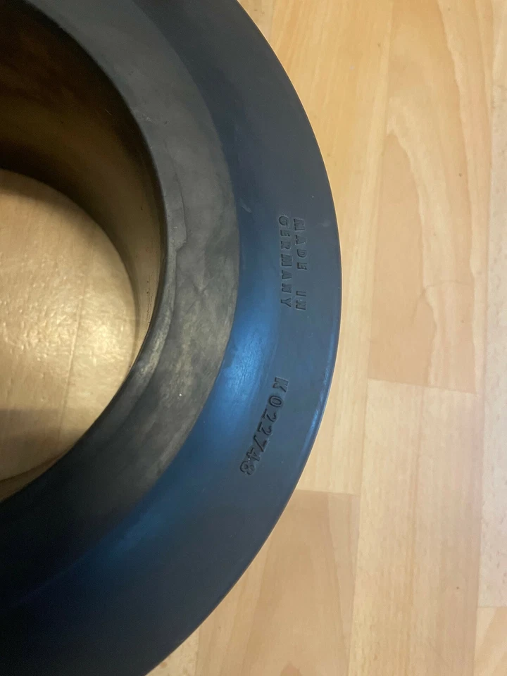 Continental Gabelstaplerreifen Vollgummireifen Elastic 022748 / 250/130-140Z - Bild 3 von 4