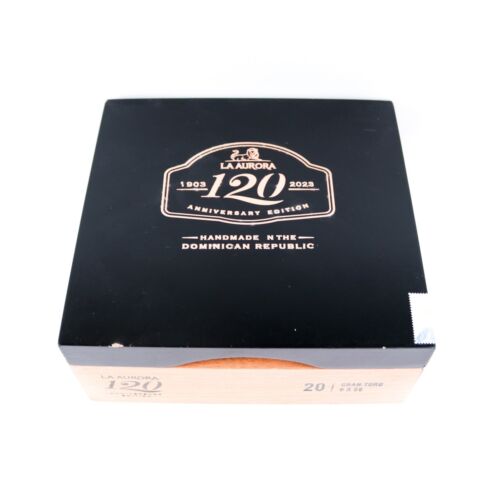 Caja de cigarros de madera vacía La Aurora Gran Toro 120 aniversario 7,75" x 7" x 3,25" - Imagen 2 de 13