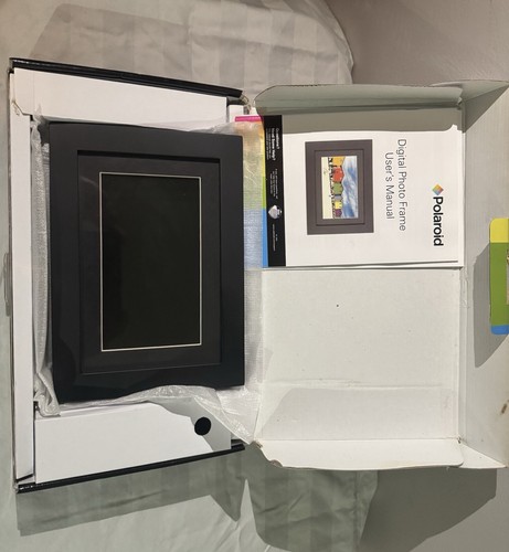 Polaroid 7” Digital Picture Frame, New Open Box, XSA-00751A, Ebony/Cherry Frames - Picture 8 of 11