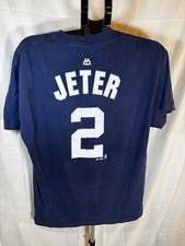 DEREK JETER NEW YORK YANKEES SHORT SLEEVE T-SHIRT SIZE LARGE 2 MLB Majestic