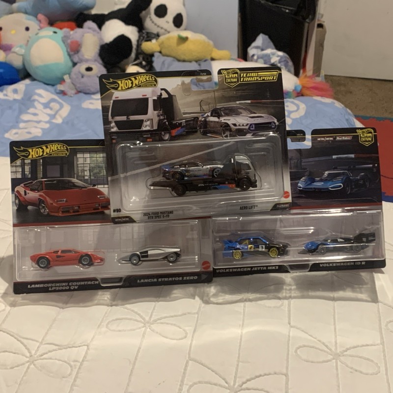 Hot Wheels Car Culture Team Transport 1:64 Diecast Lot Lamborghini, Lancia, VW