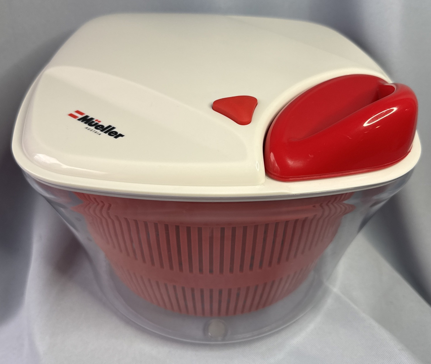 Mueller Pro Salad Spinner in Austria Red & White for Efficient Vegetable Washing-image