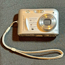 HP Photosmart M447 5.0MP Compact Digital Camera Silver Tested