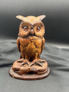 ANTIQUE BLACK FOREST HAND CARVED WOOD OWL INKWELL GLASS EYES 5" GREAT DETAILS