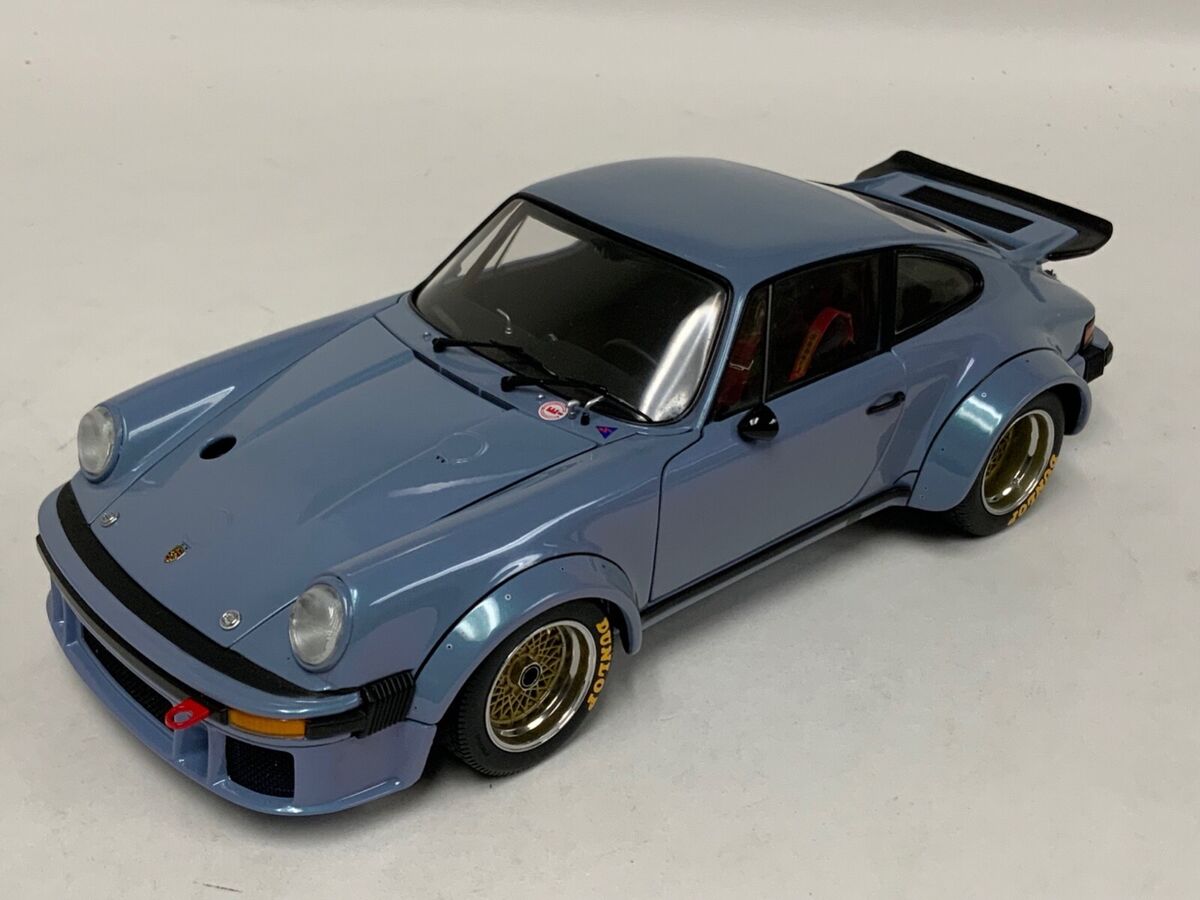 EXOTO 1/18 1976 Porsche 934 RSR 935 Turbo Jagermeister Gift EXOTO 1/18 1976 Porsche 934 RSR 935 Turbo Jagermeister Gift