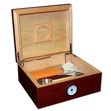 Beautiful 50CT Humidor Gift Set New!