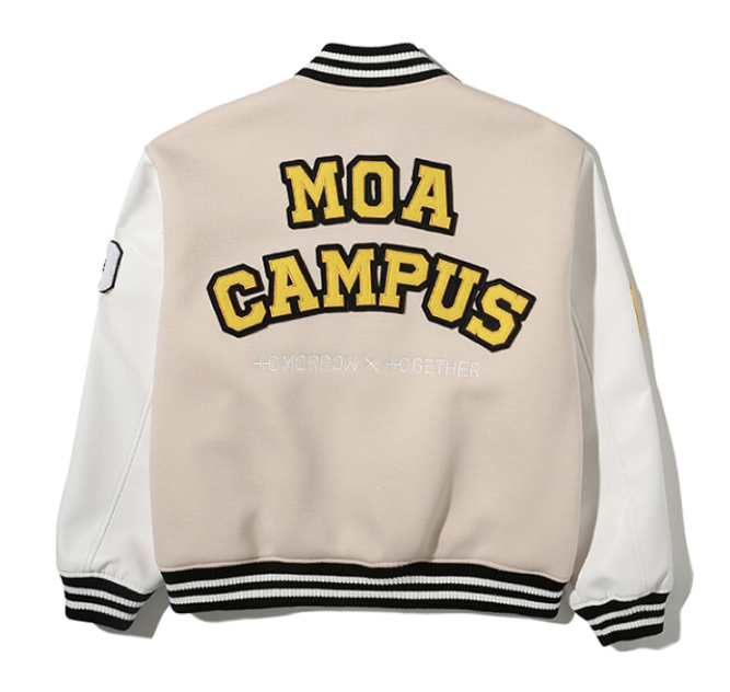 TXT VARSITY JACKET MOA CAMPUS in MARCH 2021 DREAM WEEK TXT VARSITY JACKET MOA CAMPUS in MARCH 2021 DREAM WEEK
