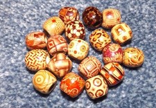NEW 16mm - 18mm ETHNIC STYLE 10 LARGE HOLE  NURSERY THREADING WOODEN BEADS