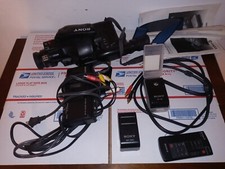 Sony Handycam CCD F401 Video Camcorder , FOR PARTS ONLY.