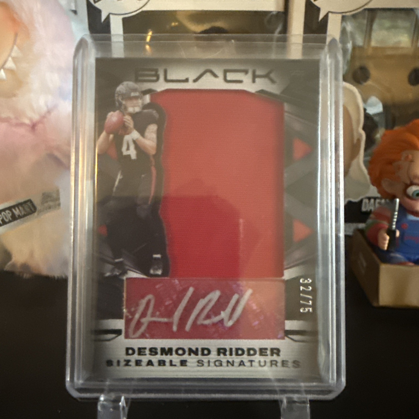 Desmond Ridder Panini Black Sizeable Signatures Rookie Jersey #SSRDRI Base