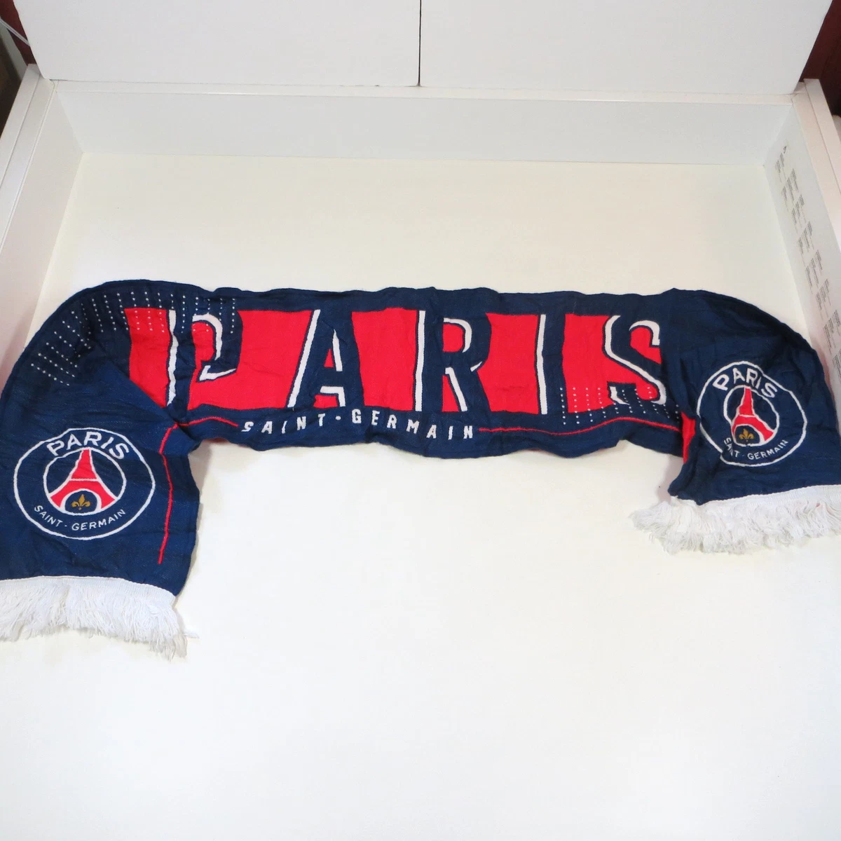 Paris Saint-Germain 1970 FC Football Club 54â Scarf Acrylic