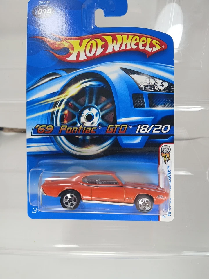 Hot Wheels 2005 1st Editions Realistix'69 Pontiac GTO Lot of 4 Different Colors - Image 2 of 4